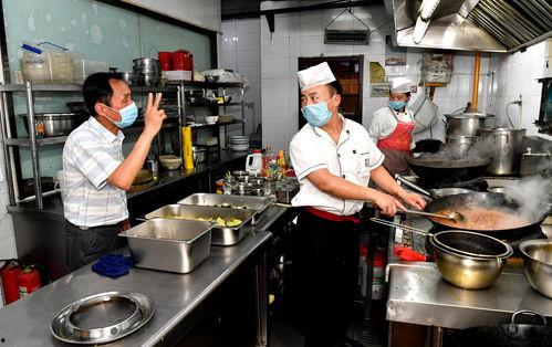 厨师爆料饺子馆视频播放,厨师亲述幕后制作过程，视频曝光惊人细节  第2张