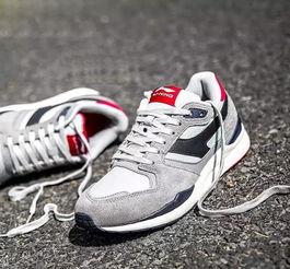 球鞋鉴定爆料方法视频教程,跟随视频教程轻松掌握爆料技巧  第2张 球鞋鉴定爆料方法视频教程,跟随视频教程轻松掌握爆料技巧  第2张