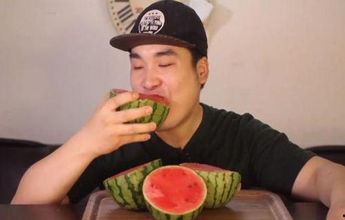 大城网红吃瓜事件真相揭秘,揭秘背后真相与争议