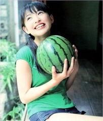大城网红吃瓜事件真相揭秘,揭秘背后真相与争议  第2张