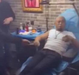 网红纹身哥吃瓜事件,揭秘网络红人的争议瞬间  第3张